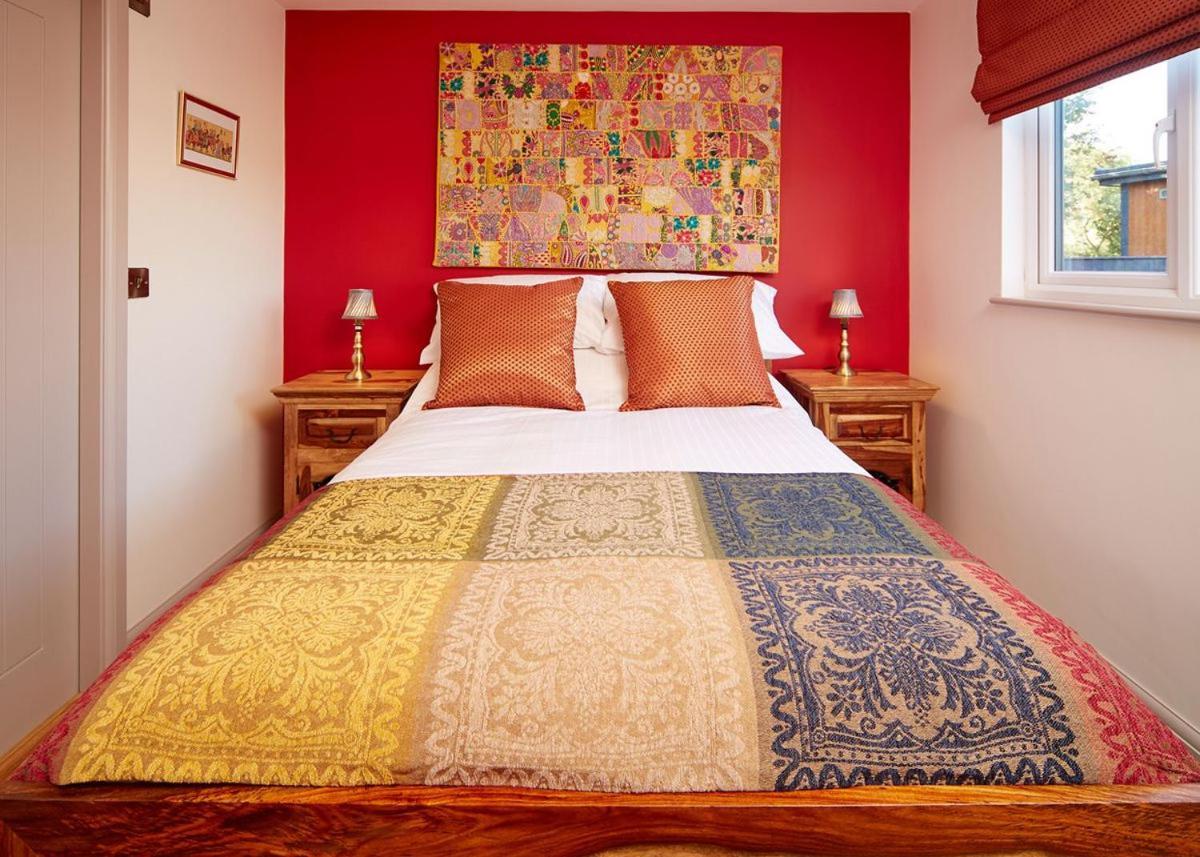 North Star Sanctum Hotel Garton Buitenkant foto