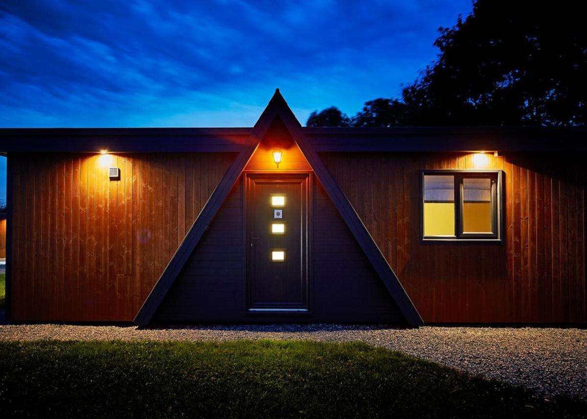 North Star Sanctum Hotel Garton Buitenkant foto